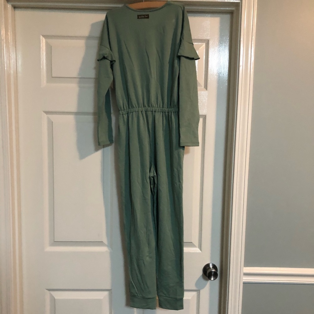 Romp around romper
